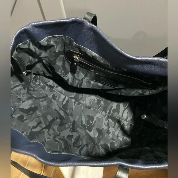 Jimmy Choo Pimlico Star Studs Navy Leather Tote Bag - Picture 7 of 12